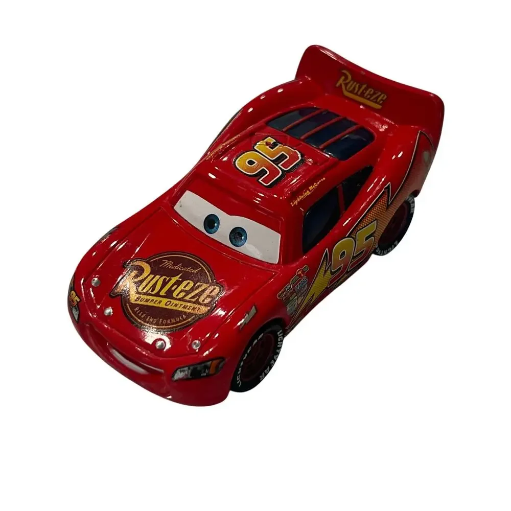 Disney Pixar Cars Diecast 1:55 Scale #95 Lightning McQueen Rust-eze Car & Plush